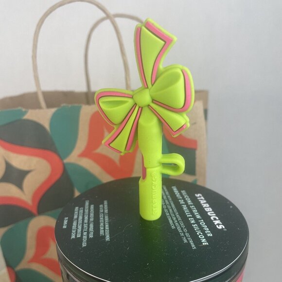 Starbucks 2023 Christmas Holiday Tumbler w/Silicone Straw Topper 24oz - Picture 5 of 7